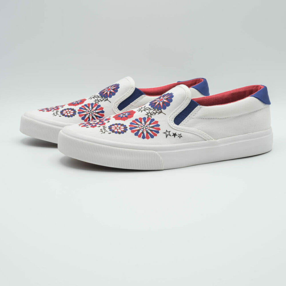 Slip 1 "What's up?" / Coconut milk, Pure red, Royal blue